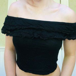 LF Emma & Sam off the shoulder crop top